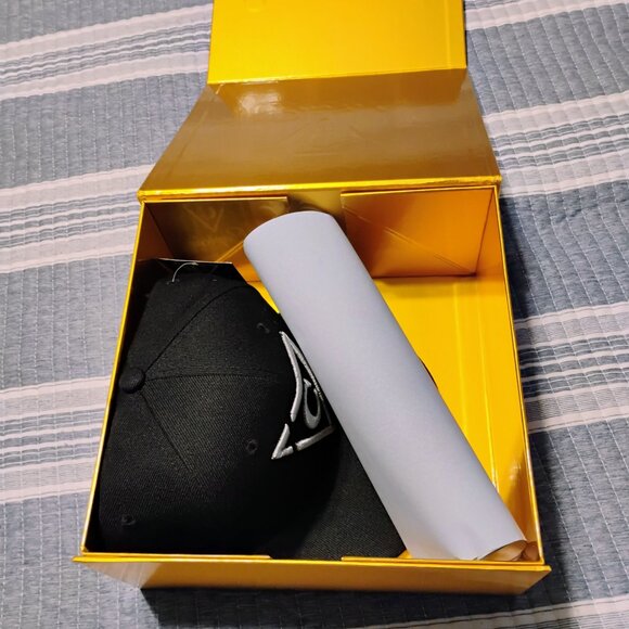 The Hacker Snapback Capiche Caps - Picture 2 of 6